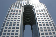 Dubai Sheikh Zayed Road 10 Dusit Dubai.JPG